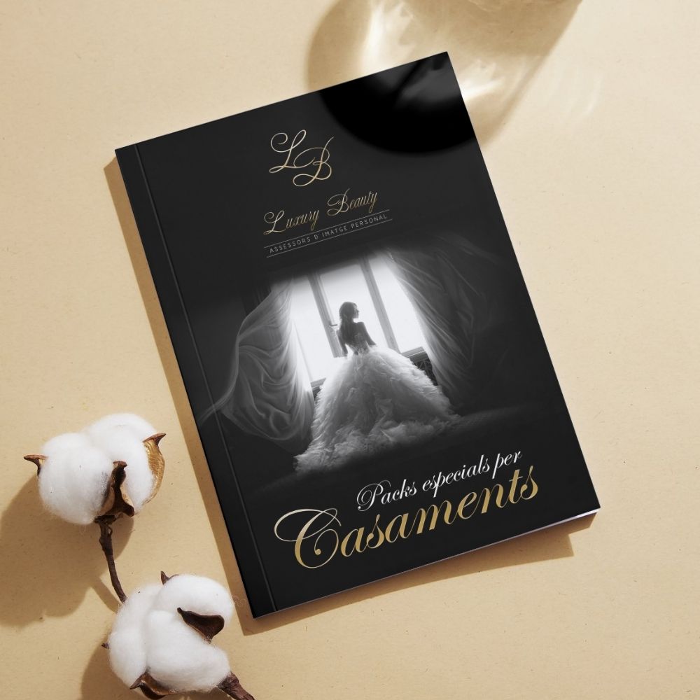 Diseño de díptico para Luxury Beauty